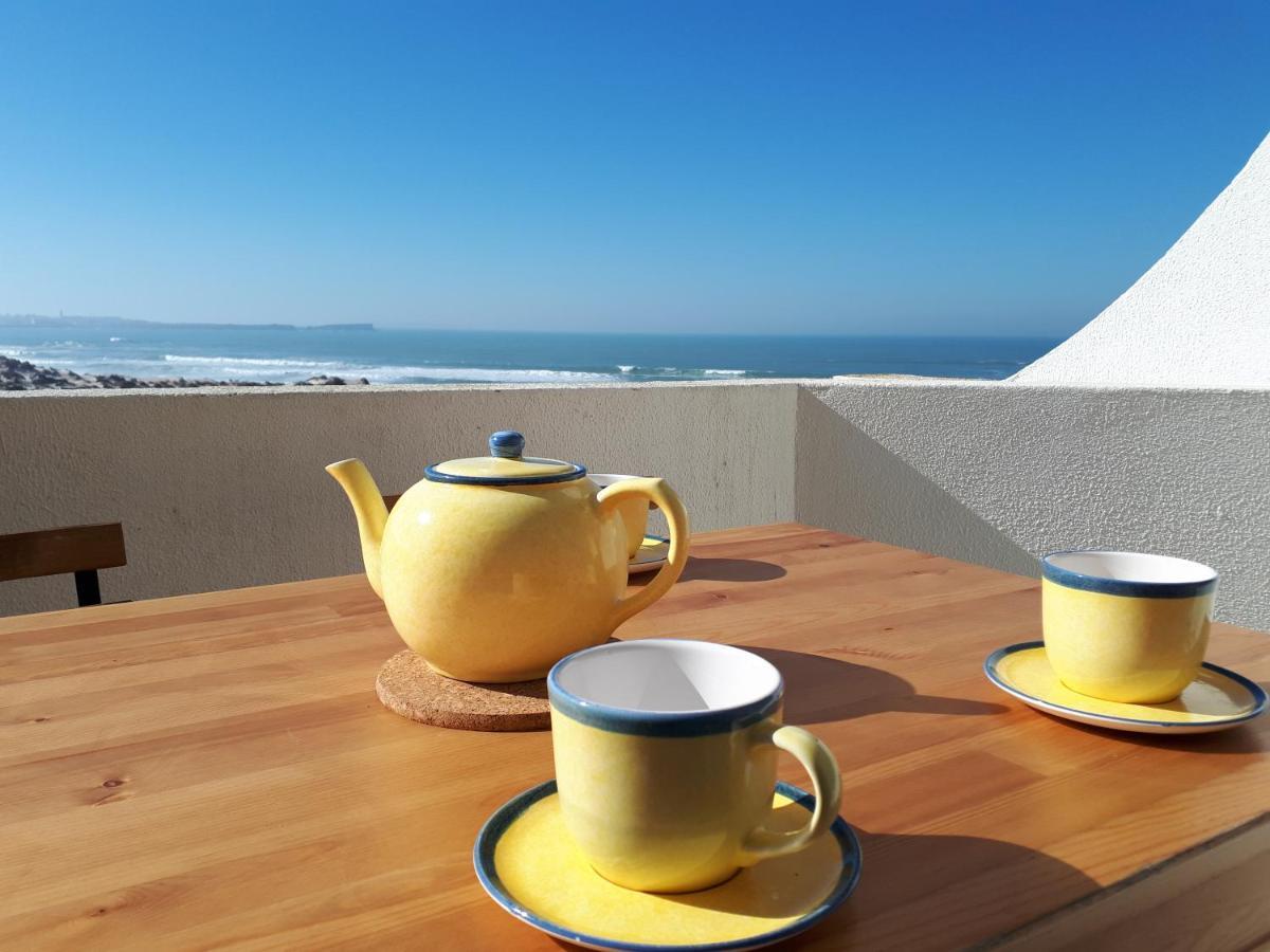Maresia - Beachfront Peniche Apartment Exterior photo