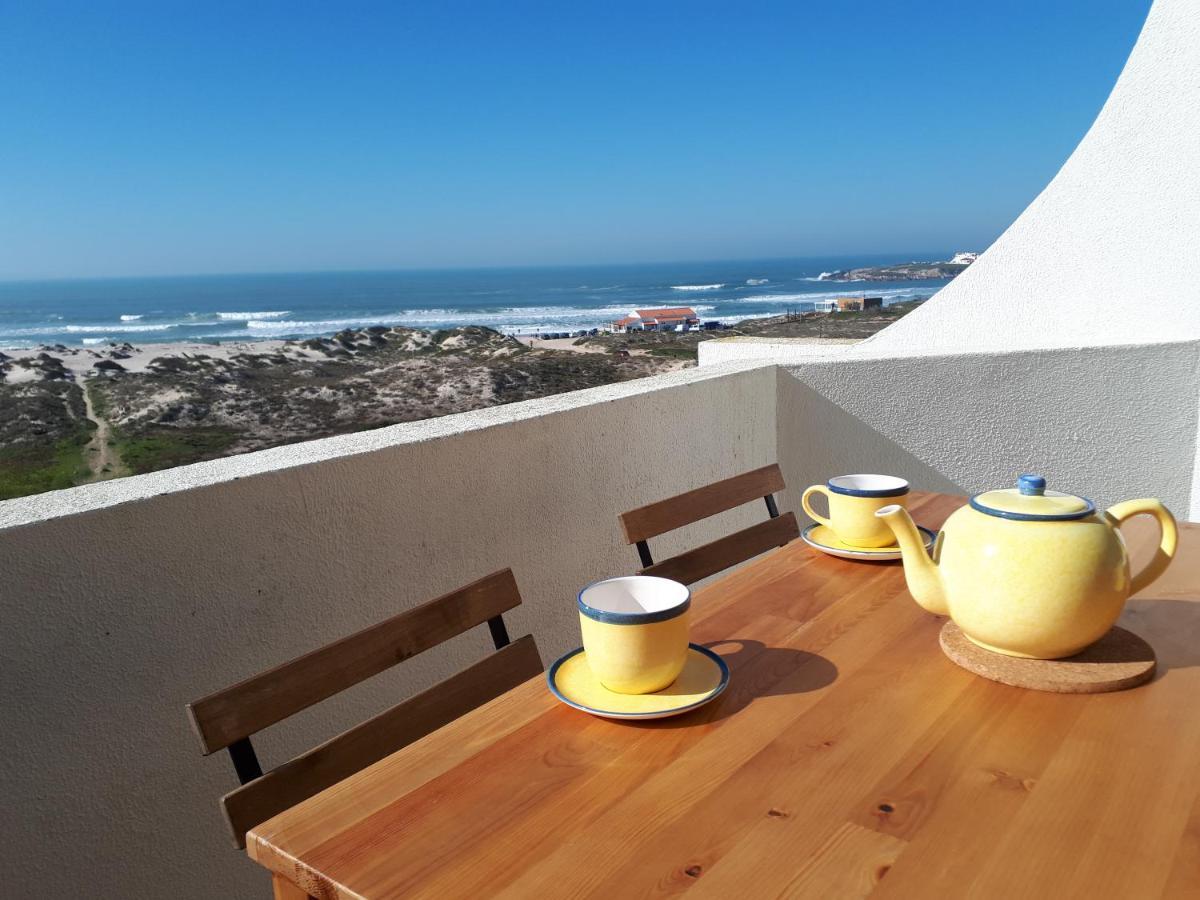 Maresia - Beachfront Peniche Apartment Exterior photo