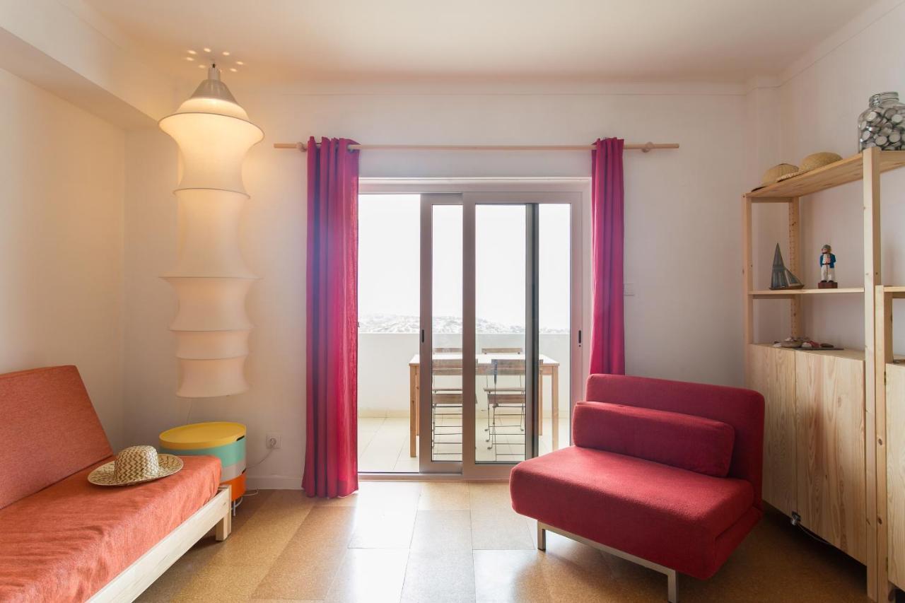 Maresia - Beachfront Peniche Apartment Exterior photo